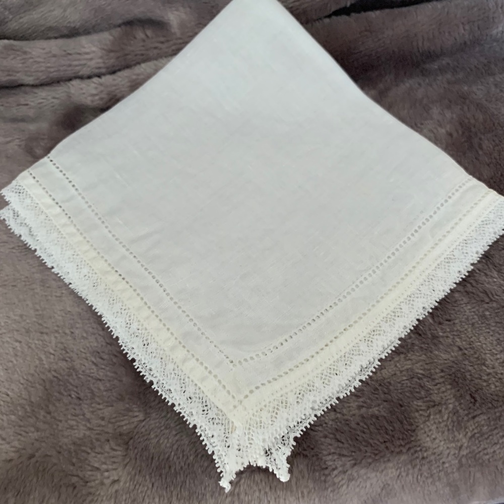 1950s Vintage Woman’s Handkerchief